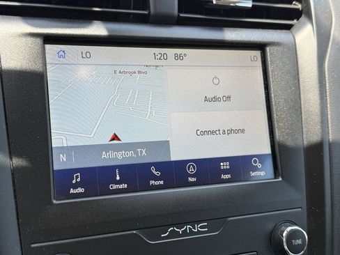 Used 2019 Ford Fusion SE w/ Equipment Group 151A FWD image 17