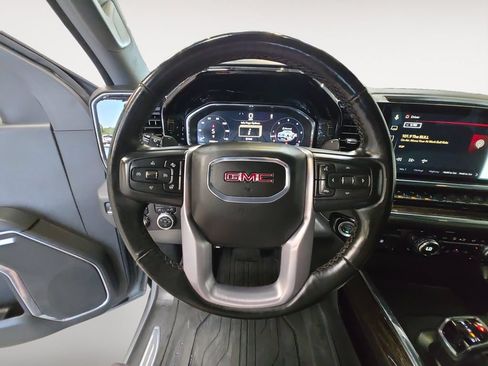 Used 2025 GMC Sierra 1500 Elevation w/ Preferred Package AWD/4WD image 13