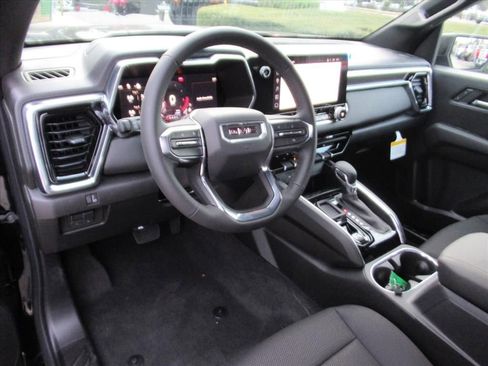 New 2026 GMC Canyon Elevation w/ Convenience Package image 16