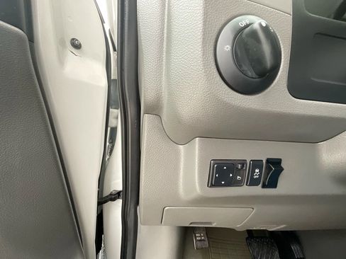 Used 2012 Nissan NV 3500 S w/ All Around Window Pkg image 17