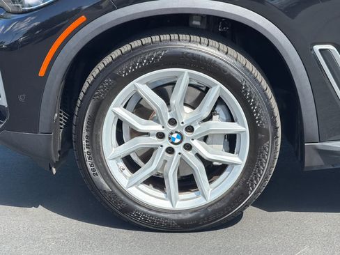 Used 2023 BMW X5 xDrive40i AWD/4WD image 31