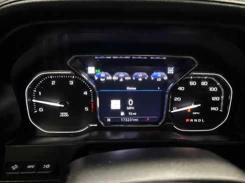 Used 2021 GMC Sierra 3500 Denali w/ Denali Black Diamond Edition AWD/4WD image 18