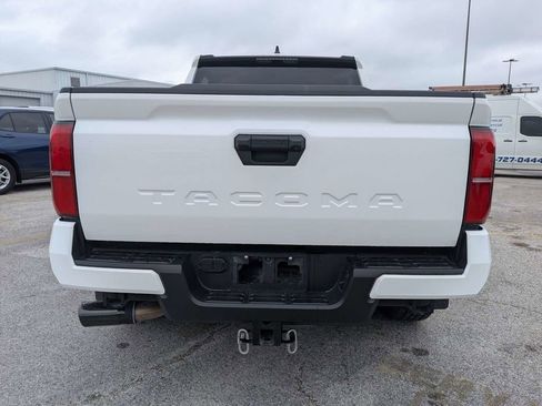 Used 2024 Toyota Tacoma SR5 RWD image 4