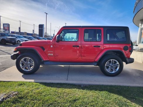 Used 2020 Jeep Wrangler Unlimited Sahara image 8