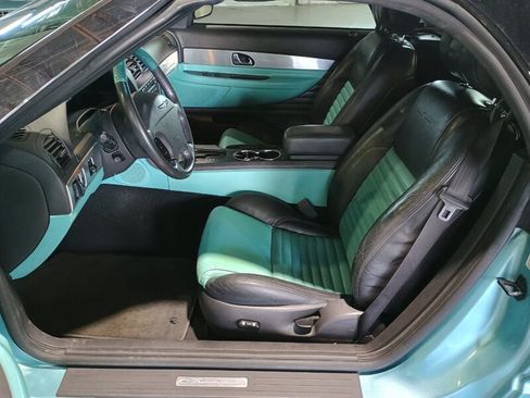 Used 2002 Ford Thunderbird RWD image 15