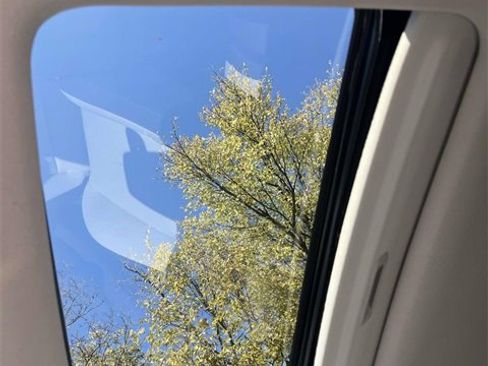 Certified 2025 Honda CR-V EX image 9