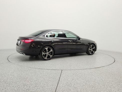 Used 2024 Mercedes-Benz C 300 Sedan image 5