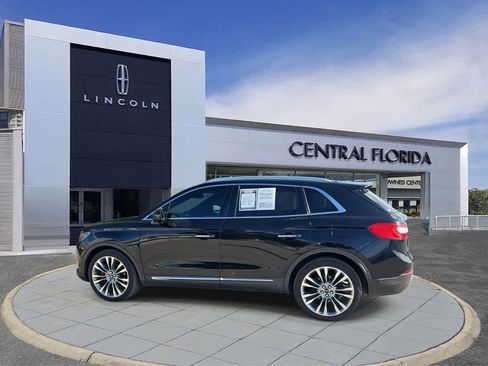 Used 2016 Lincoln MKX Reserve w/ Luxury Package image 6