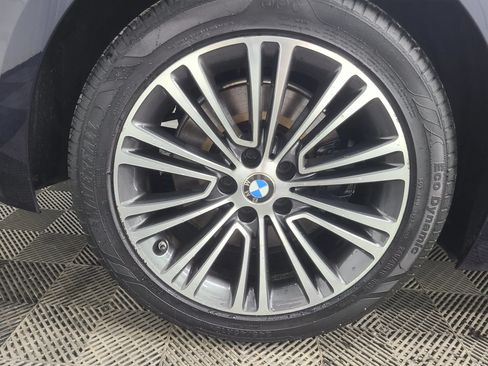 Used 2019 BMW 540i xDrive w/ Convenience Package AWD/4WD image 16