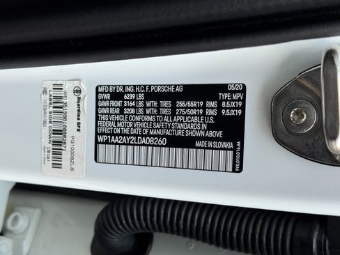 Used 2020 Porsche Cayenne image 47