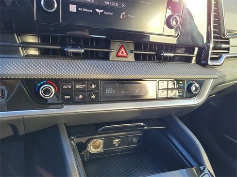 Used 2023 Kia Sportage LX image 23