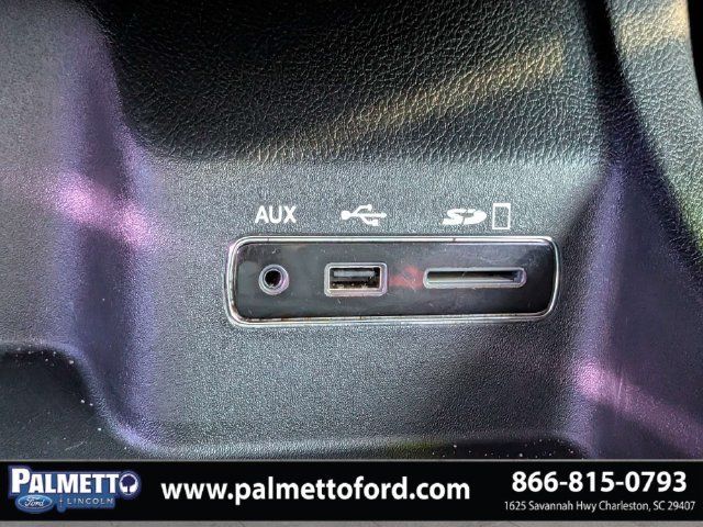 Used 2015 Dodge Durango R/T w/ Premium Nappa Leather Group RWD image 24