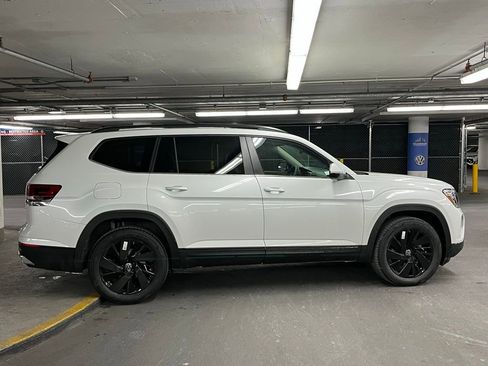 New 2026 Volkswagen Atlas SE AWD/4WD image 42