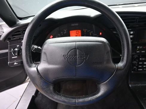 Used 1996 Chevrolet Corvette Convertible RWD image 15