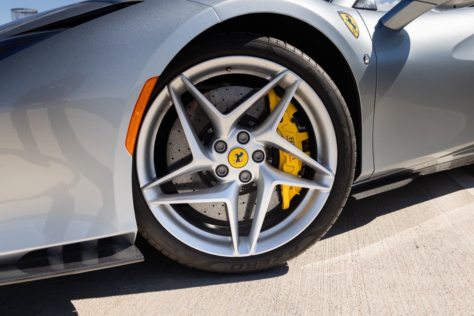 Used 2021 Ferrari F8 Tributo RWD image 14