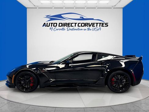 Used 2018 Chevrolet Corvette Z06 RWD image 6