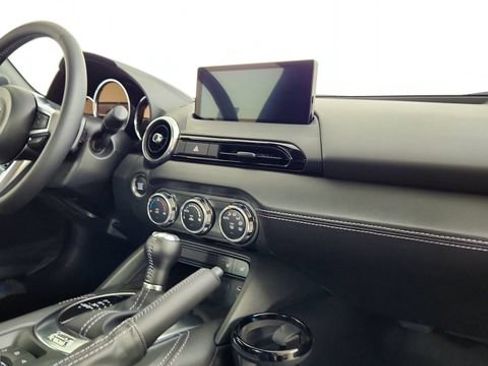 New 2026 MAZDA MX-5 Miata RF Grand Touring w/ Weather Package RWD image 25
