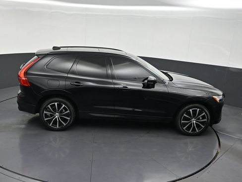 Used 2024 Volvo XC60 B5 Plus AWD/4WD image 20