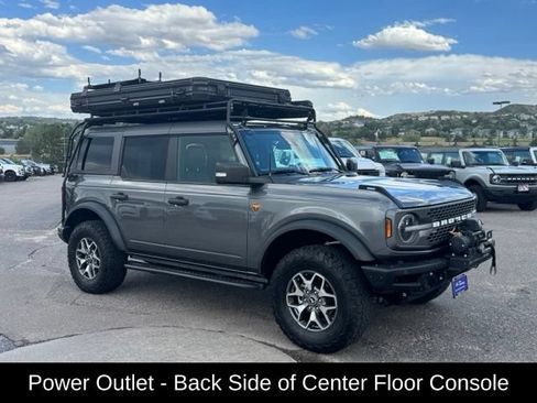 Used 2022 Ford Bronco Badlands AWD/4WD image 9