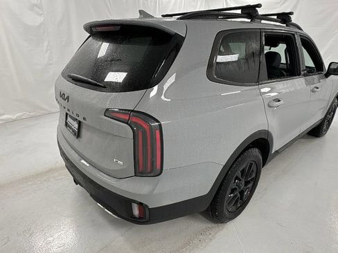 Used 2025 Kia Telluride SX Prestige X-Pro image 3