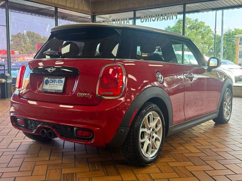 Used 2017 MINI Cooper S image 8