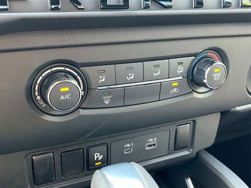 New 2026 Nissan Frontier SV image 27