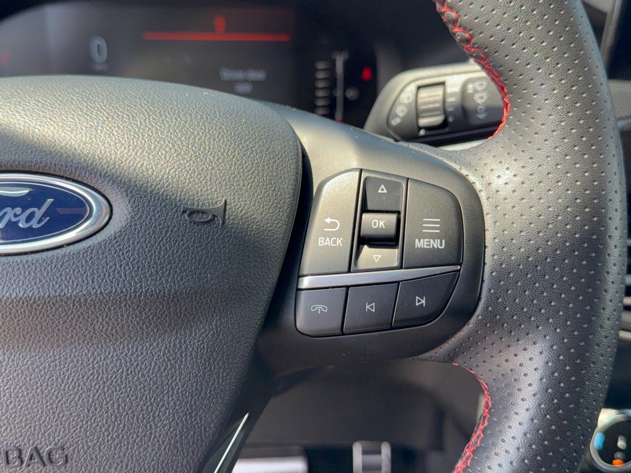 Used 2024 Ford Escape ST-Line AWD/4WD image 19