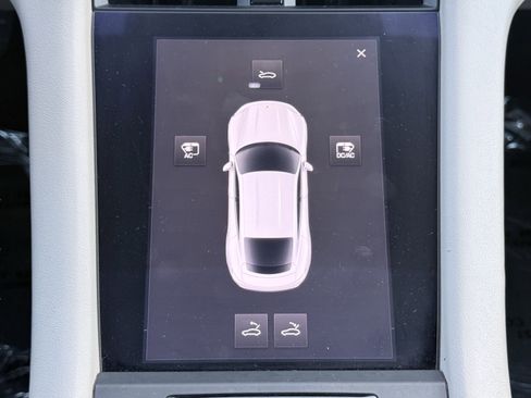 Used 2022 Porsche Taycan image 70