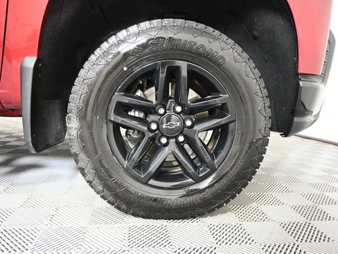 Used 2019 Chevrolet Silverado 1500 LT Trail Boss AWD/4WD image 12