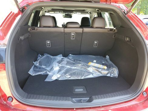 New 2025 MAZDA CX-5 Signature image 8