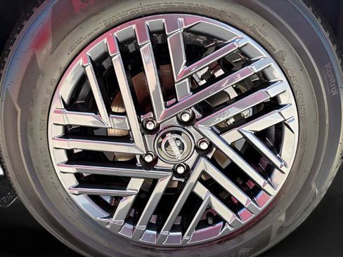 New 2026 Nissan Sentra SV w/ SV Convenience Package FWD image 30