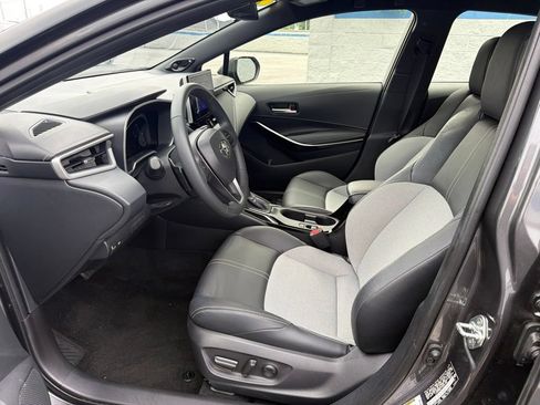 Used 2024 Toyota Corolla XSE FWD image 17