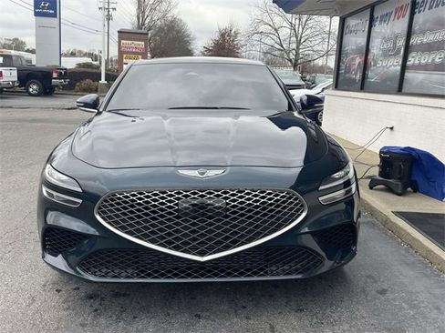 Used 2023 Genesis G70 2.0T image 2