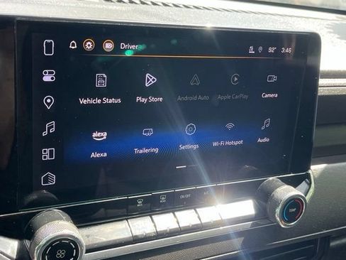 Used 2025 Chevrolet Colorado W/T w/ Advanced Trailering Package AWD/4WD image 12