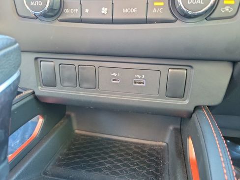 Used 2024 Nissan Frontier PRO-4X w/ Off-Road Protection Package AWD/4WD image 30