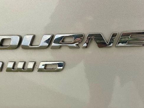 Used 2014 Dodge Journey R/T w/ Flexible Seating Group image 12