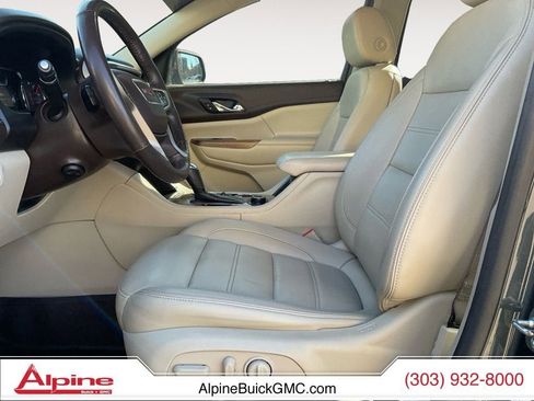 Used 2019 GMC Acadia Denali w/ Technology Package image 9