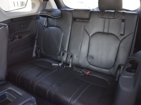 Used 2023 Honda Pilot Elite image 18