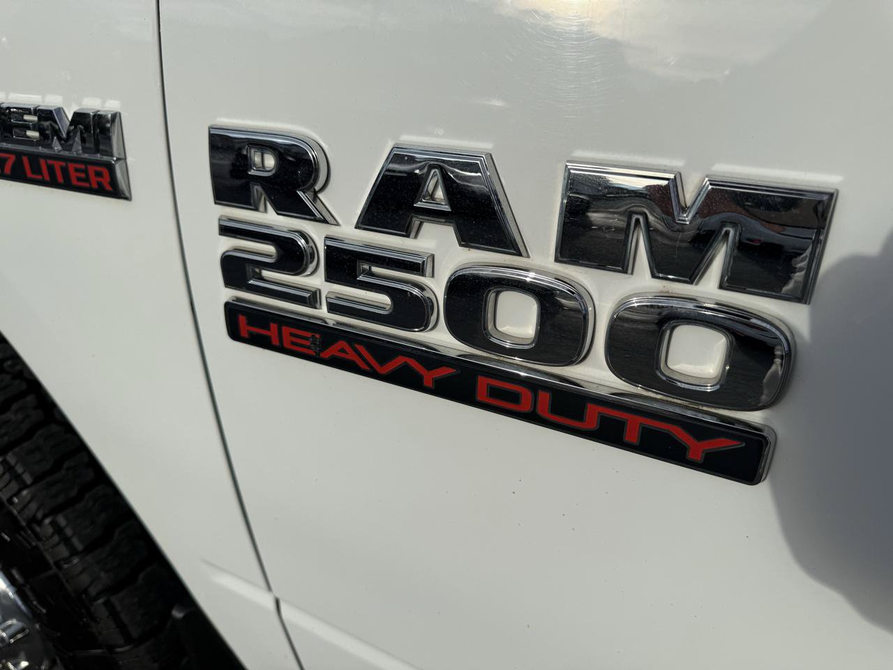Used 2018 RAM 2500 SLT AWD/4WD image 17
