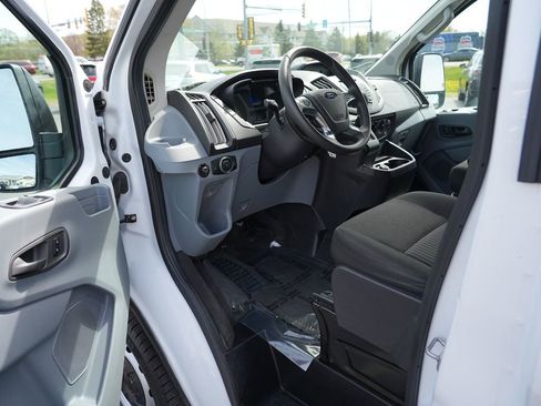 Used 2018 Ford Transit 350 XL RWD image 24