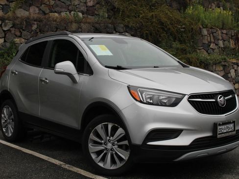 Used 2018 Buick Encore Preferred AWD/4WD image 4