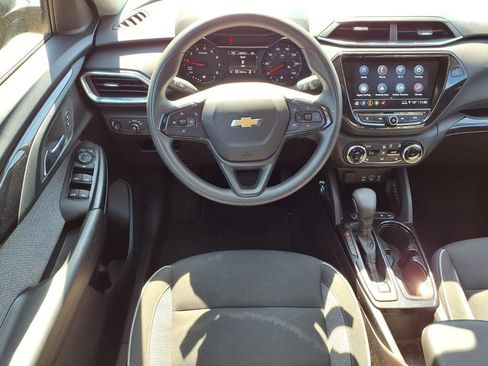 Used 2023 Chevrolet TrailBlazer LT w/ Convenience Package AWD/4WD image 15