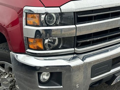 Used 2019 Chevrolet Silverado 3500 LTZ w/ Duramax Plus Package image 11