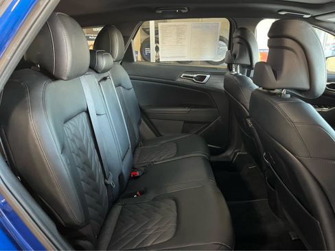 Used 2023 Kia Sportage X-Line w/ X-Line Premium Package AWD/4WD image 33