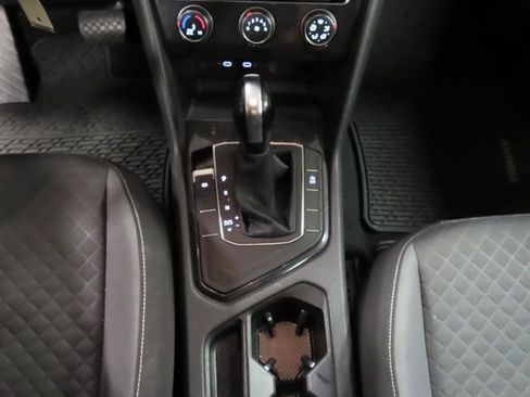 Used 2021 Volkswagen Tiguan S image 24