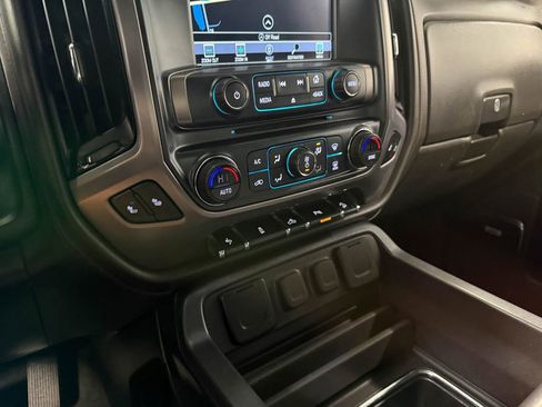 Used 2018 GMC Sierra 1500 SLT image 83