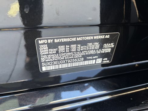 Used 2026 BMW X5 xDrive40i w/ M Sport Package image 37