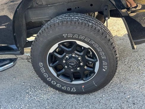 Used 2025 RAM 2500 Laramie AWD/4WD image 7