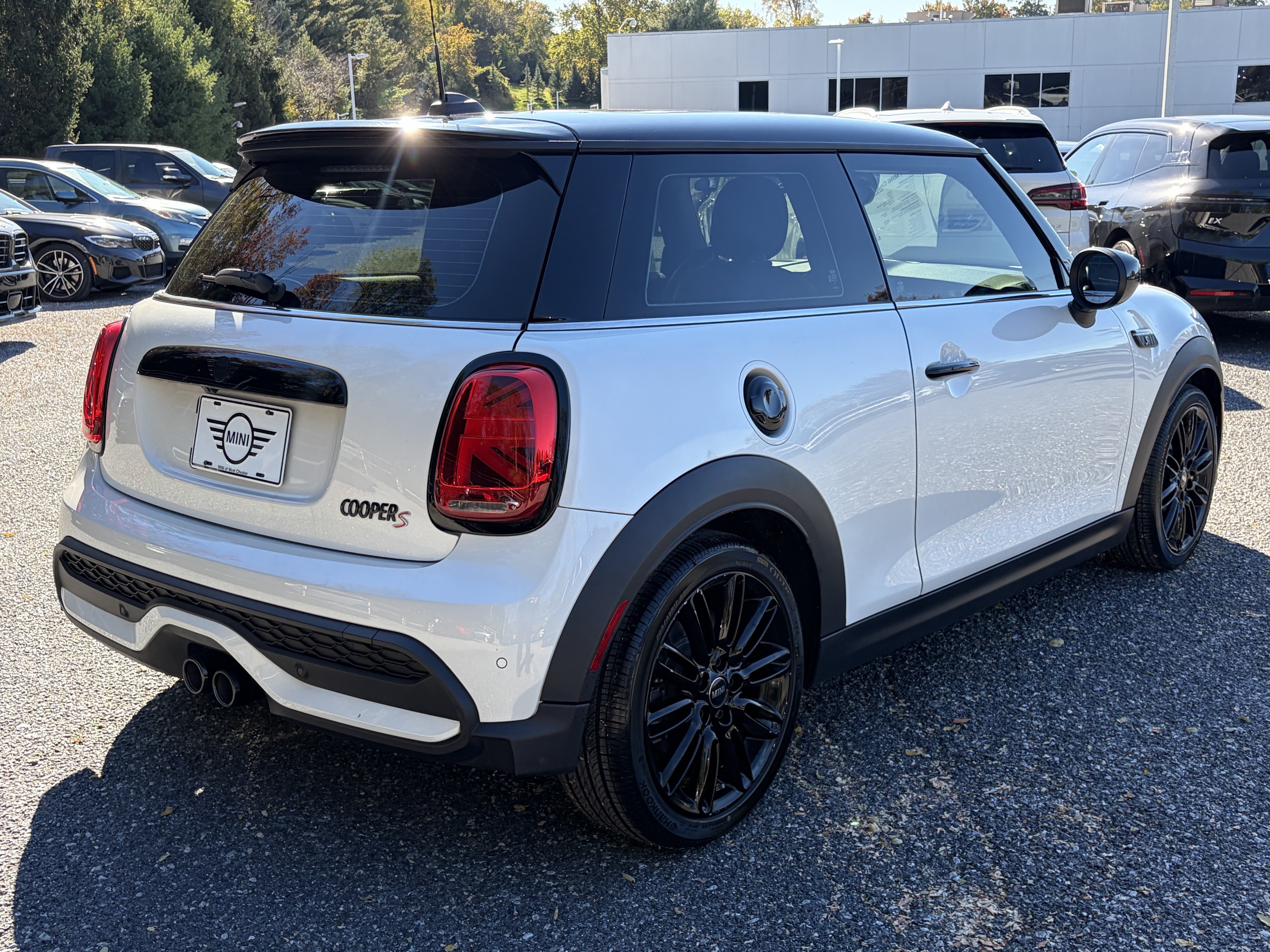 Used 2024 MINI Cooper S FWD image 6