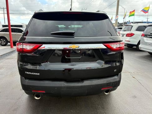 Used 2021 Chevrolet Traverse LT FWD image 7